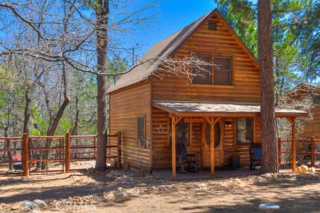 297 Pine Lane, Sugarloaf, California 92386