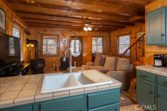 297 Pine Lane, Sugarloaf, California 92386