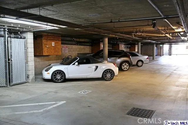 250 W Spazier Avenue 104, Burbank, California 91502