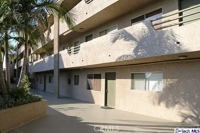 250 W Spazier Avenue 104, Burbank, California 91502