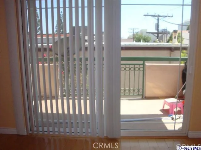 531 N Louise St Street 204, Glendale, California 91206