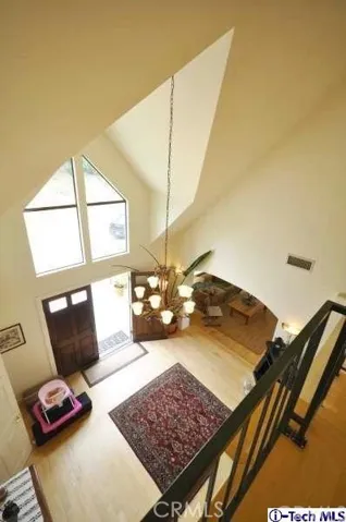 9460 Wayside Drive, Sunland, California 91040