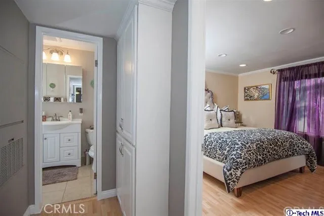 310 N Jackson Street 205, Glendale, California 91206