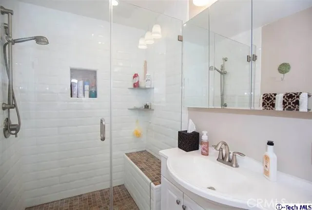 310 N Jackson Street 205, Glendale, California 91206