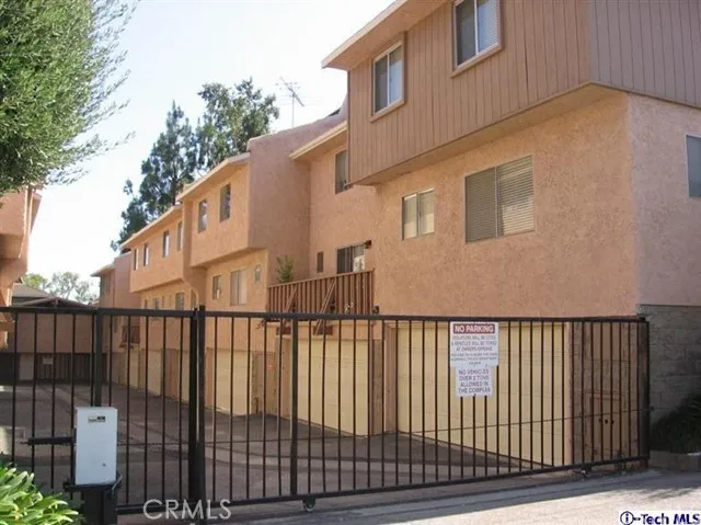 1504 Dixon Street E, Glendale, California 91205