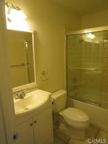 1775 Freeman Avenue 203, Long Beach, California 90804
