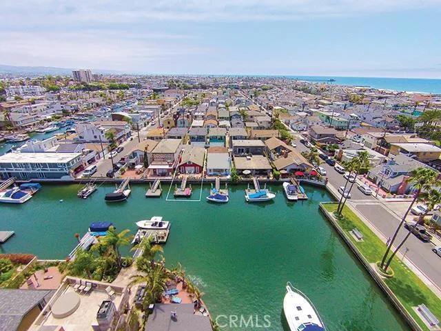 308 Rialto Street, Newport Beach, California 92663