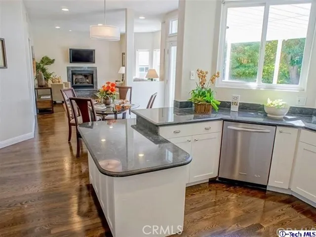 2222 Waltonia Drive, Montrose, California 91020