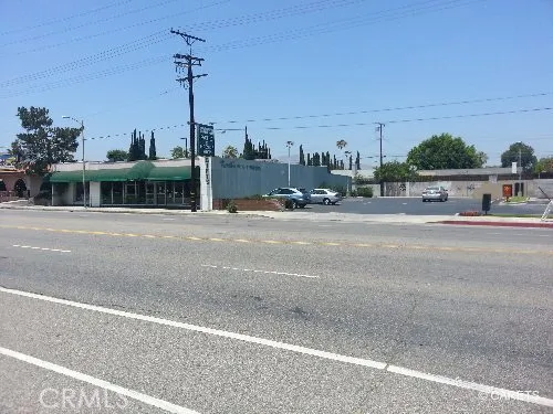 16829 -16831 Devonshire Street, Los Angeles, California 91344