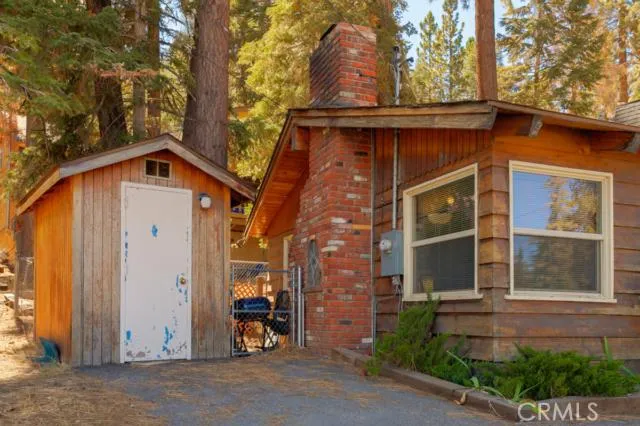 1130 Club View Drive, Big Bear, California 92315