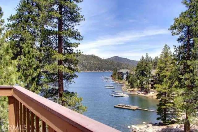 579 Cove Drive, Big Bear, California 92315