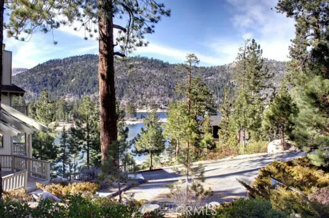579 Cove Drive, Big Bear, California 92315