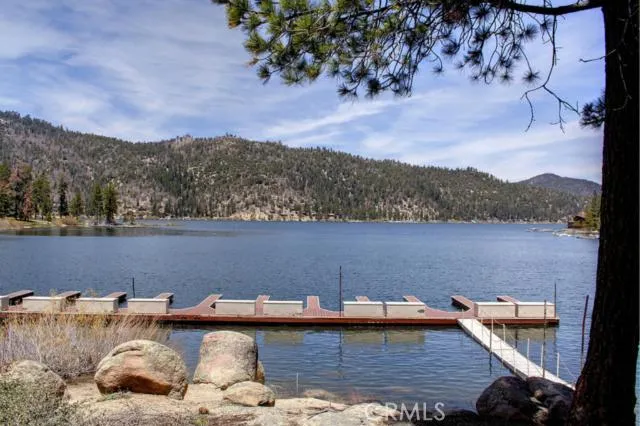 579 Cove Drive, Big Bear, California 92315