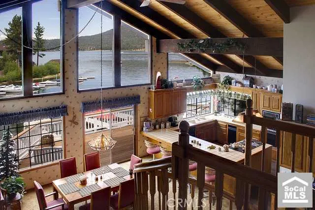 39902 Lakeview Drive, Big Bear, California 92315