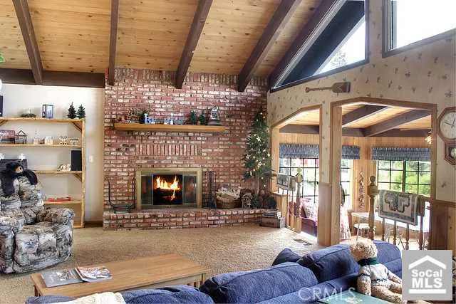 39902 Lakeview Drive, Big Bear, California 92315