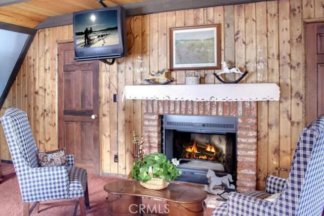 39469 North Shore Drive, Fawnskin, California 92333