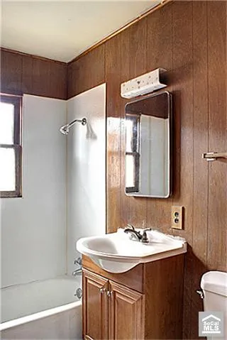 2185 2nd Lane, Big Bear, California 92314