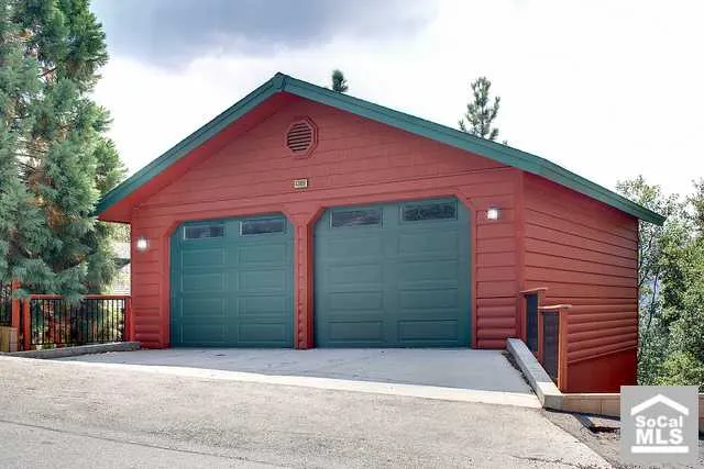 43669 Wolf Road, Big Bear, California 92315