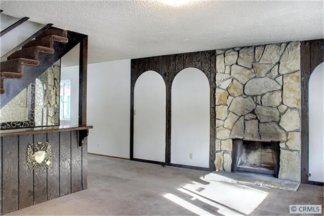 909 Sugarloaf Boulevard, Big Bear, California 92314
