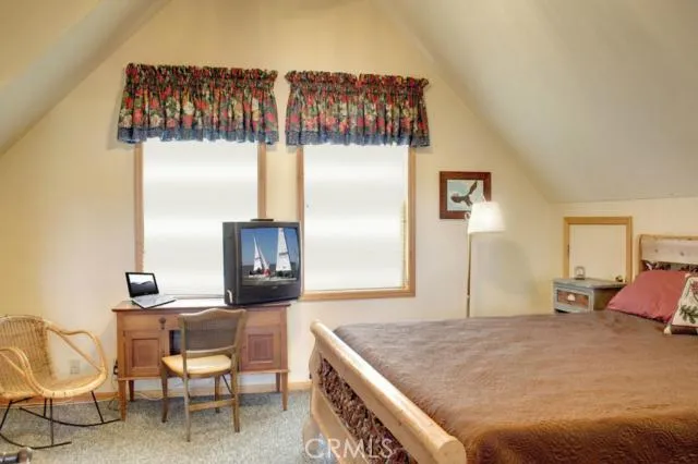 104 Round Drive, Big Bear, California 92315