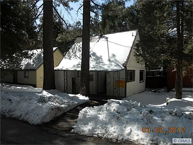 33459 Wild Cherry Drive, Green Valley Lake, California 92341