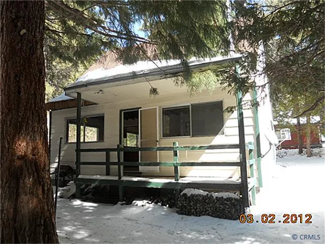 33459 Wild Cherry Drive, Green Valley Lake, California 92341
