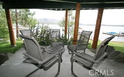 40116 Lakeview Drive, Big Bear, California 92315