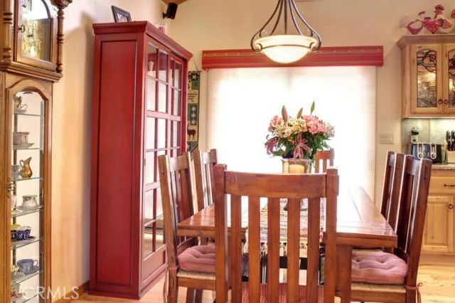 367 Crater Lake Road, Big Bear, California 92315