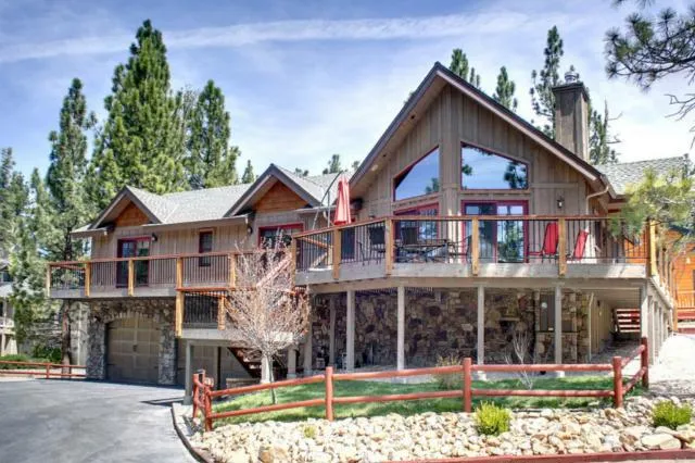 367 Crater Lake Road, Big Bear, California 92315