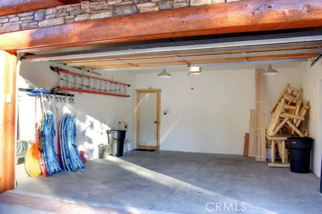 1052 Heritage Trail, Big Bear, California 92314