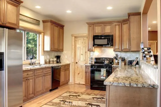 1052 Heritage Trail, Big Bear, California 92314