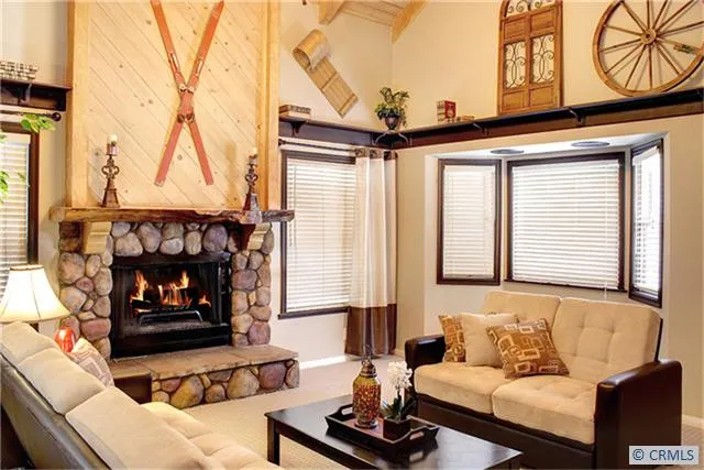 43526 Ridgecrest Drive, Big Bear, California 92315