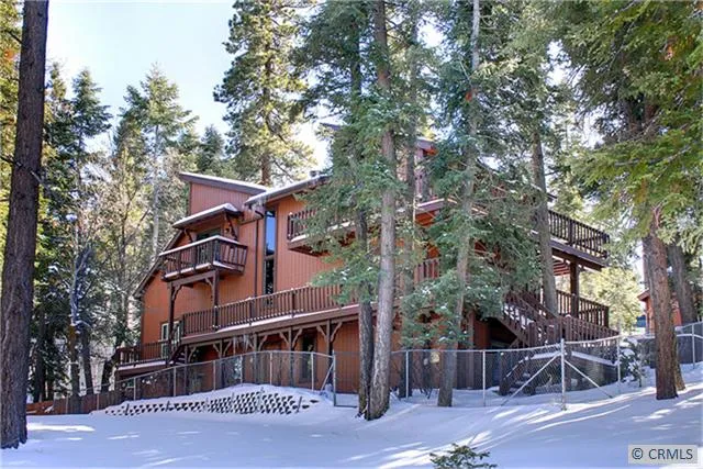 43526 Ridgecrest Drive, Big Bear, California 92315