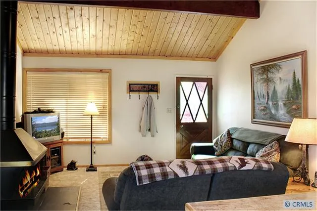 1439 Rockspray Drive, Big Bear, California 92315