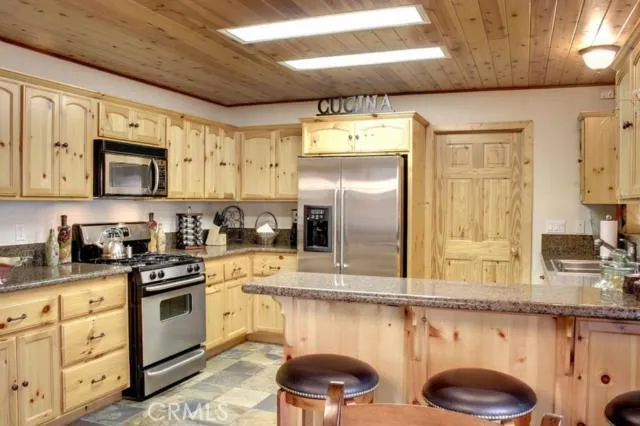 42770 Timberline Trail, Big Bear, California 92315