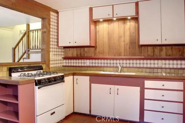 1104 Cougar Road, Big Bear, California 92314