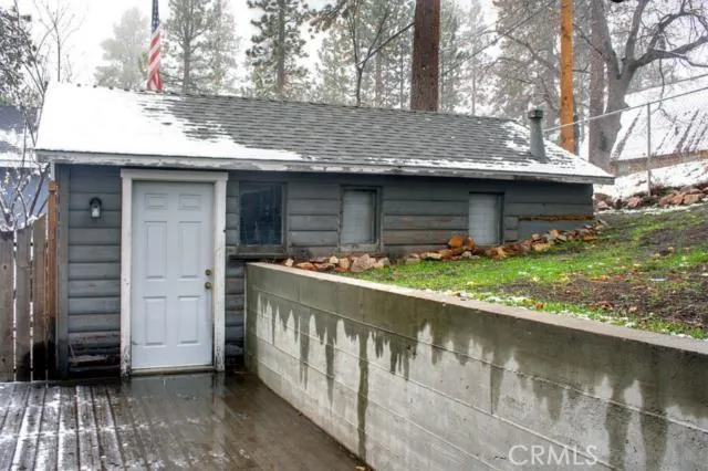 1104 Cougar Road, Big Bear, California 92314