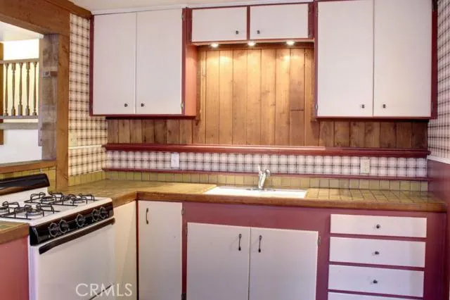 1104 Cougar Road, Big Bear, California 92314