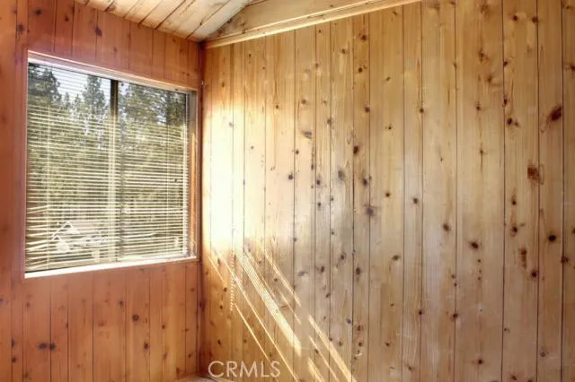 201 W Sherwood Boulevard, Big Bear, California 92314
