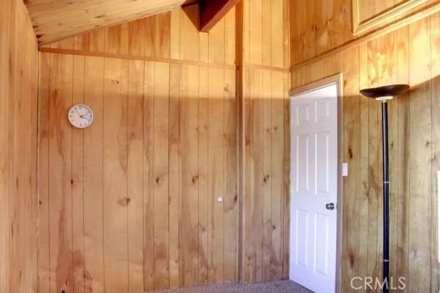 201 W Sherwood Boulevard, Big Bear, California 92314