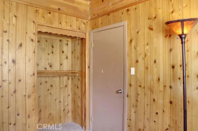 201 W Sherwood Boulevard, Big Bear, California 92314