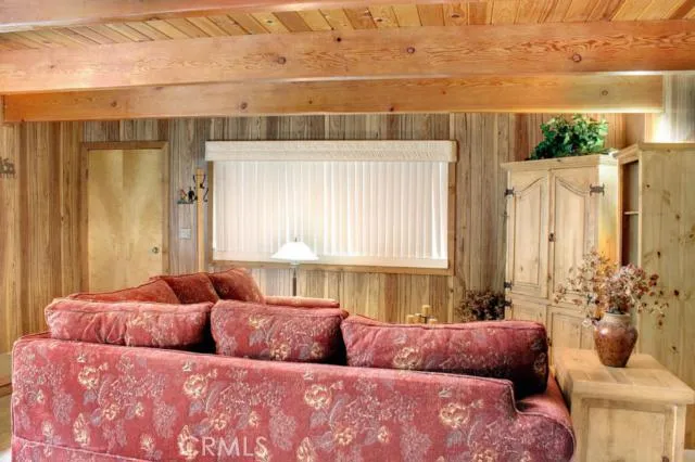 218 E Barker Boulevard, Big Bear, California 92314