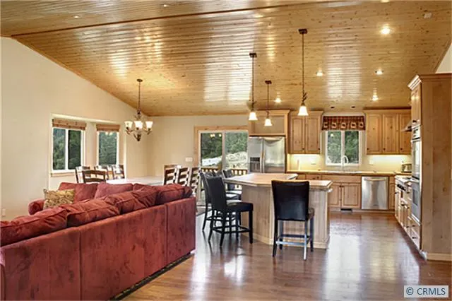 42053 Skyview, Big Bear, California 92315