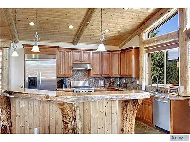 42594 Bear Loop, Big Bear, California 92314