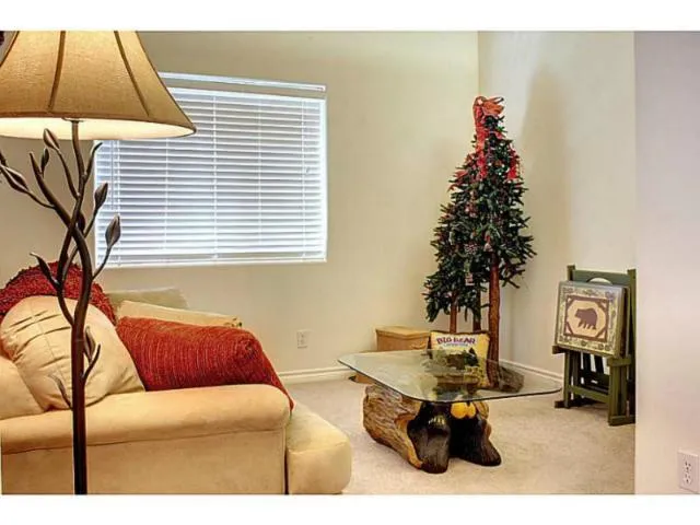 789 San Bernardino Avenue, Sugarloaf, California 92386