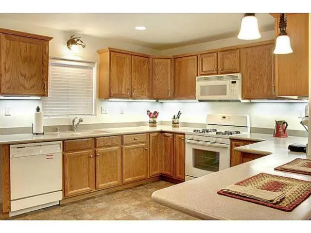 789 San Bernardino Avenue, Sugarloaf, California 92386