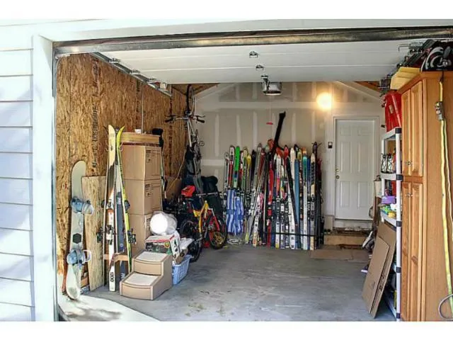 789 San Bernardino Avenue, Sugarloaf, California 92386