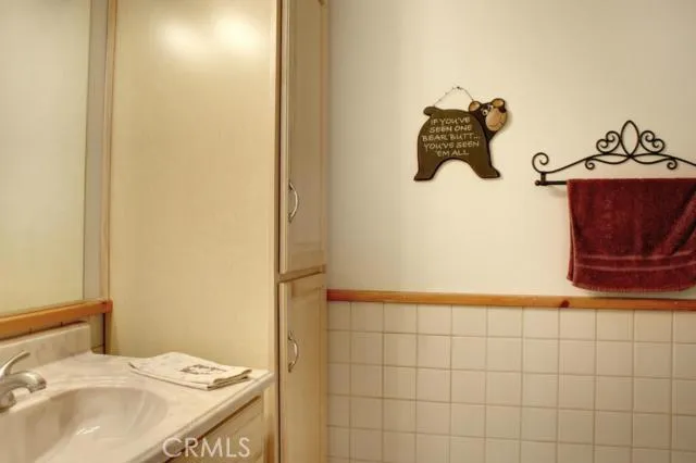 308 Eagle Drive, Big Bear, California 92315