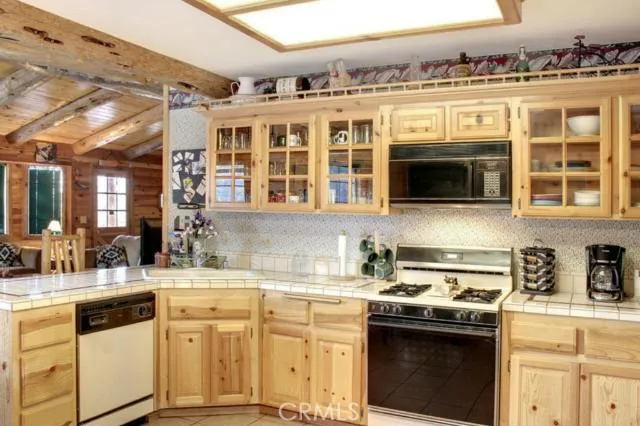 43204 Sunset Drive, Big Bear, California 92315