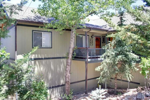 1099 Cedar Mountain Road, Big Bear, California 92314